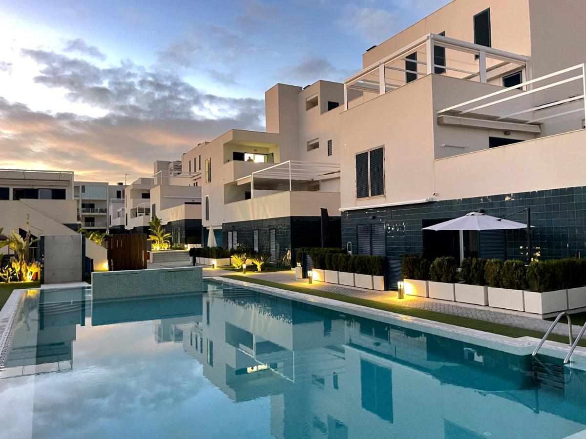 Luxury Apartment Turquesa Del Mar Alicante Eksteriør billede